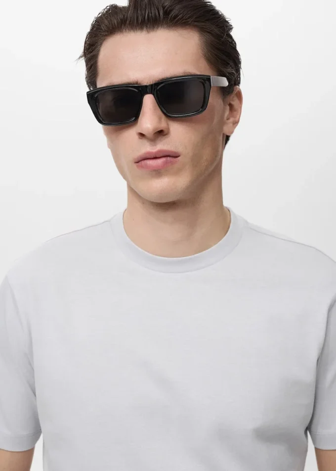 100% bavlna, slim fit tričko 100% bavlna, slim fit tričko