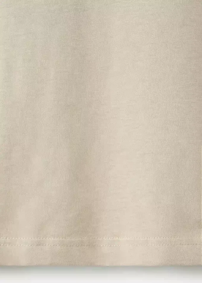 100% bavlna, slim fit, tričko s výstřihem do V 100% bavlna, slim fit, tričko s výstřihem do V