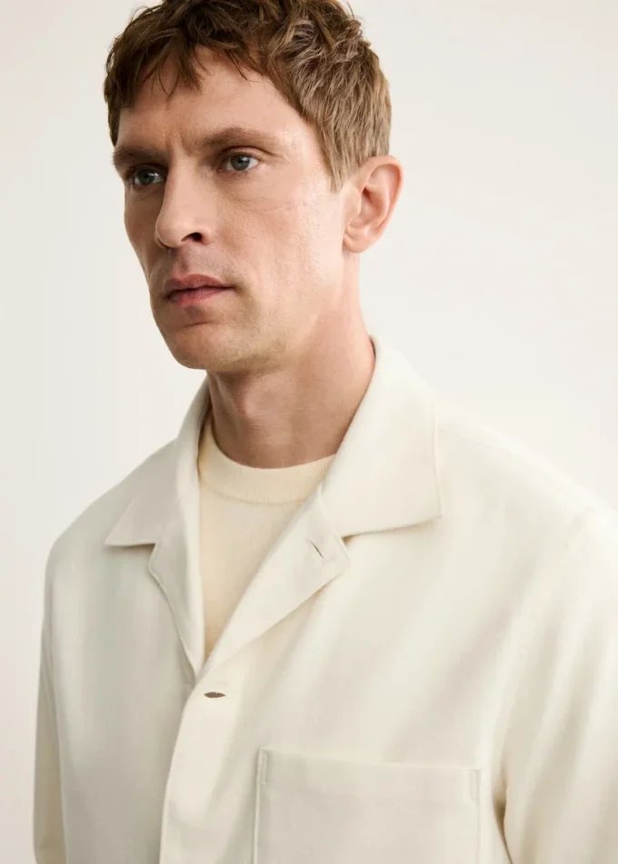 100% bavlněná košile s kapsami 100% bavlněná košile s kapsami