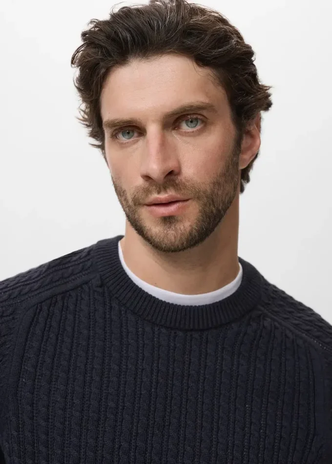 100% bavlněný pletený svetr 100% bavlněný pletený svetr