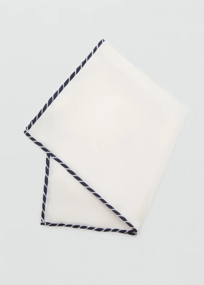 100% hedvábný vyšívaný kapesník