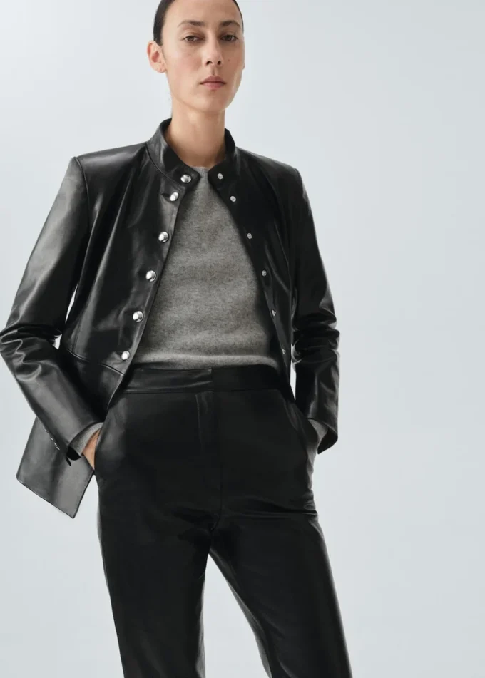 100% kožené kalhoty do zvonu 100% kožené kalhoty do zvonu