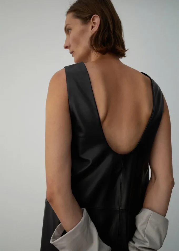 100% kožené midi šaty 100% kožené midi šaty