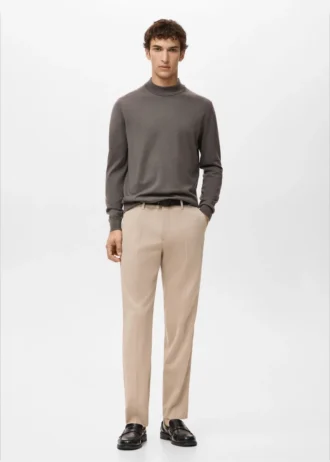 100% vlněný svetr s rolákem