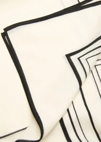 100% vlněný šátek s geometrickým potiskem