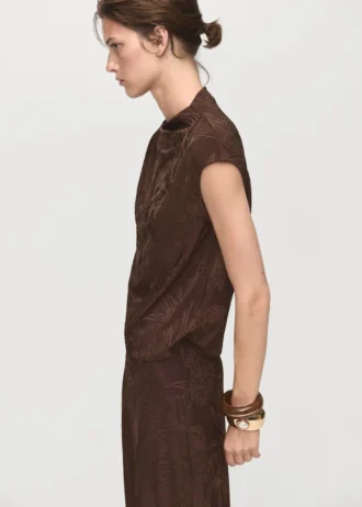 Žakárový top s květinovým potiskem