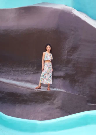 Asymetrická blůza s potiskem