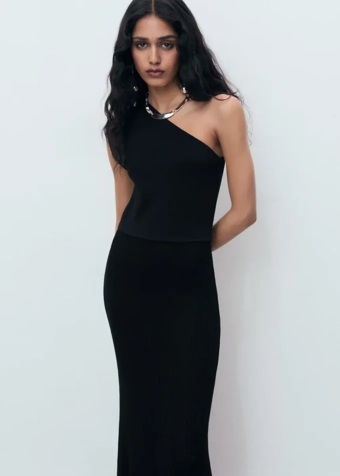 Asymetrické kombinované pletené šaty Asymetrické kombinované pletené šaty