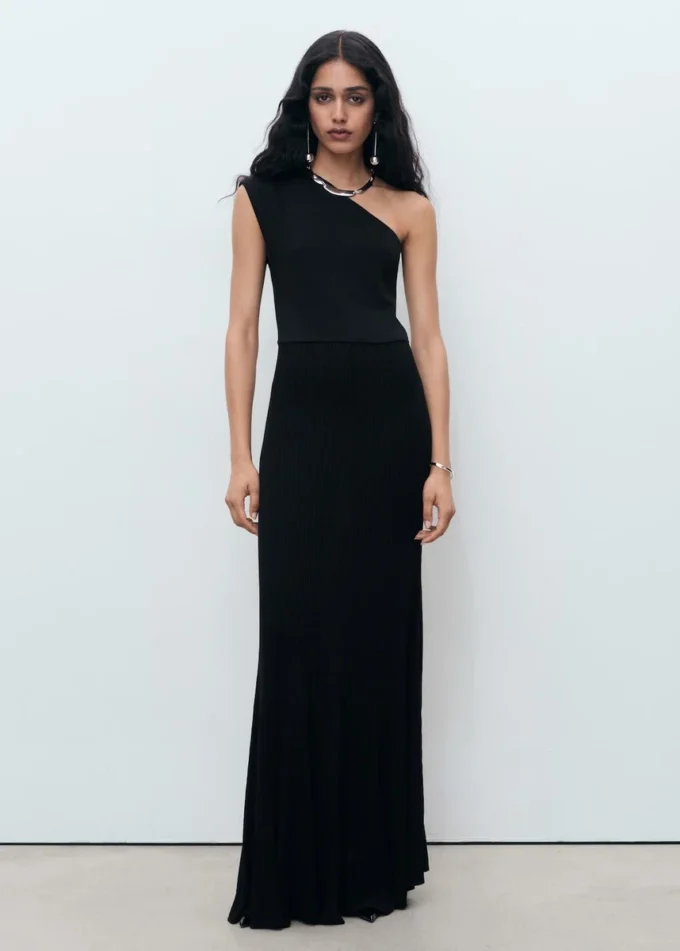 Asymetrické kombinované pletené šaty Asymetrické kombinované pletené šaty