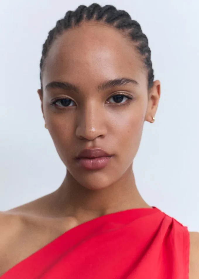 Asymetrické plisované šaty Asymetrické plisované šaty