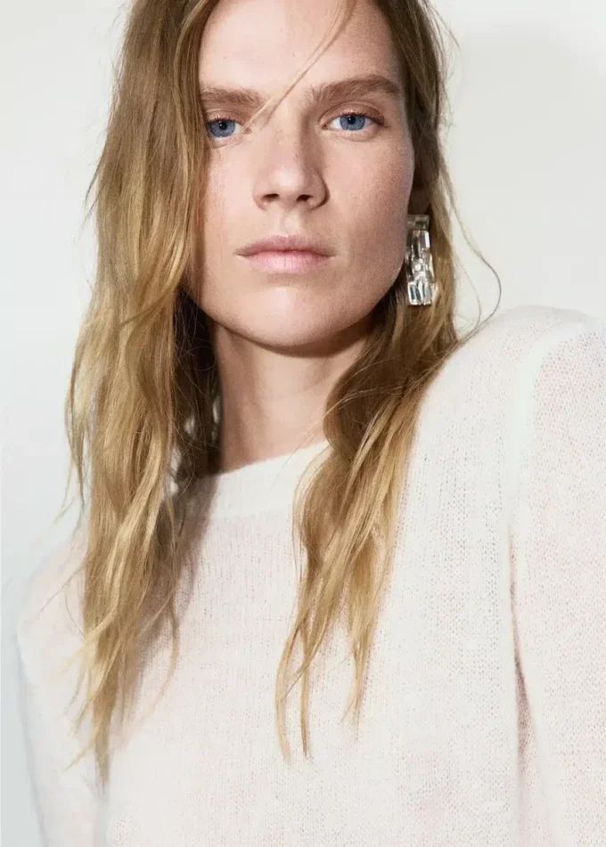 Asymetrický svetr z alpaka a vlny Asymetrický svetr z alpaka a vlny