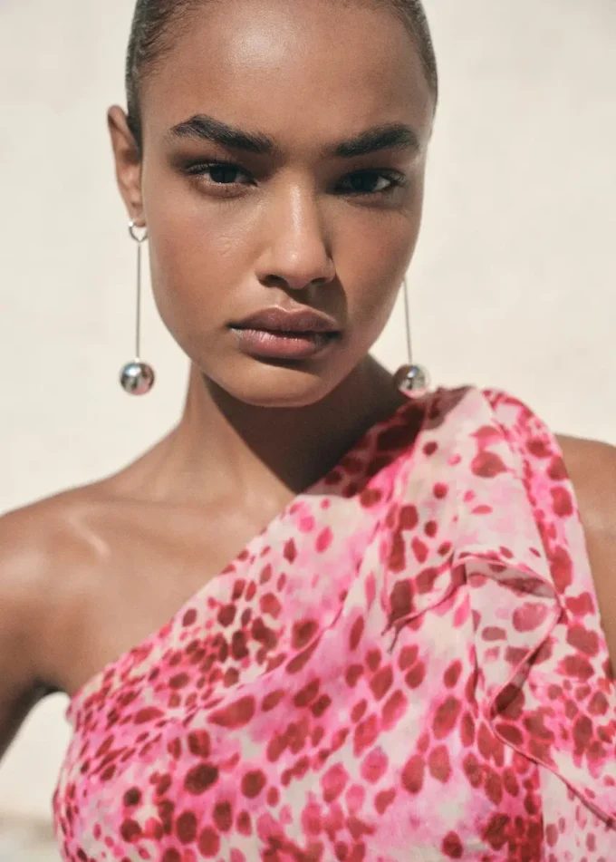 Asymetrický top s potiskem Asymetrický top s potiskem