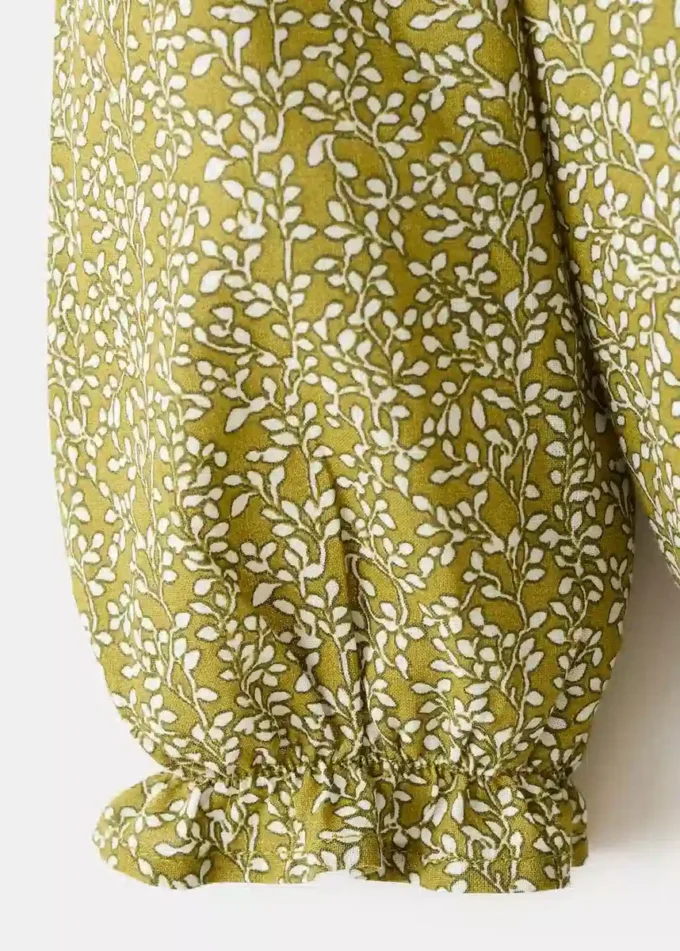 Šaty a volánkové dupačky Šaty a volánkové dupačky