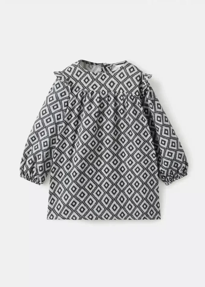 Šaty s etnickým potiskem Šaty s etnickým potiskem