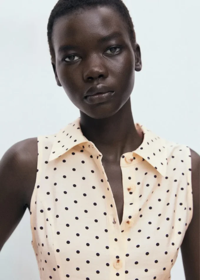 Šaty s puntíky Šaty s puntíky