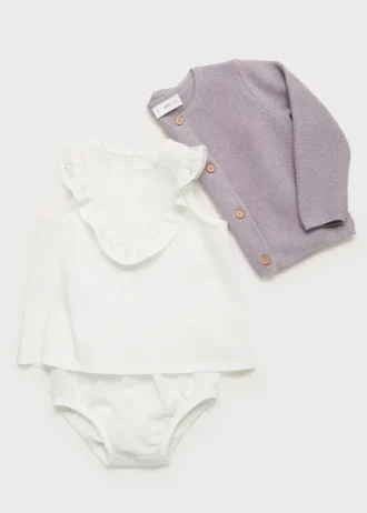 Šaty s volánky a žabkou Šaty s volánky a žabkou