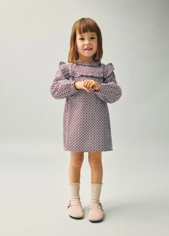 Šaty s volánky a potiskem Šaty s volánky a potiskem