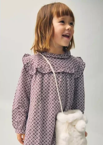 Šaty s volánky a potiskem