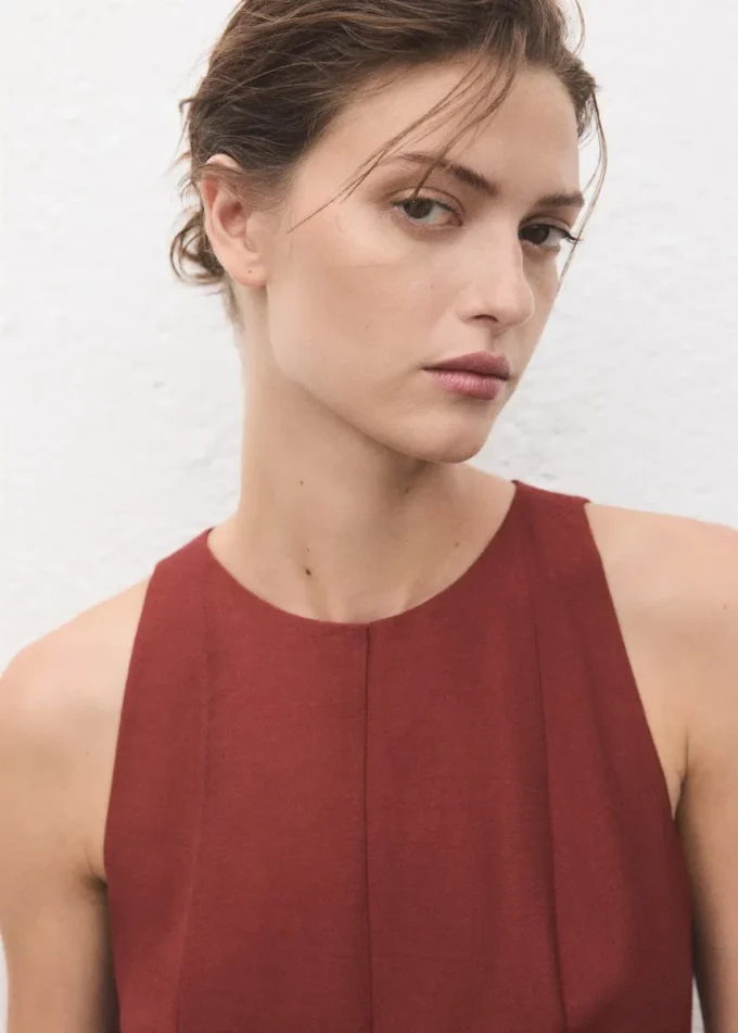 Šaty ve tvaru písmene A s godety Šaty ve tvaru písmene A s godety