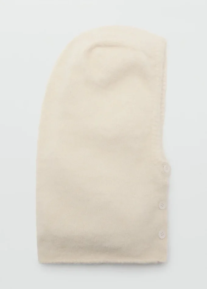 Balaclava s pletenými knoflíky