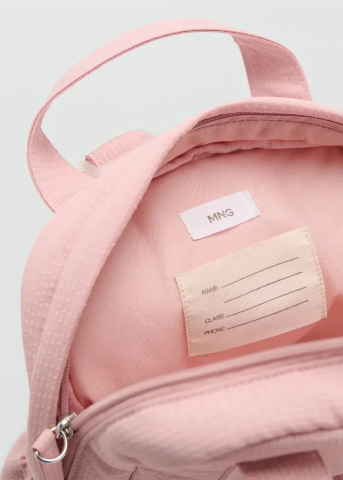 Batoh s baletním přívěskem