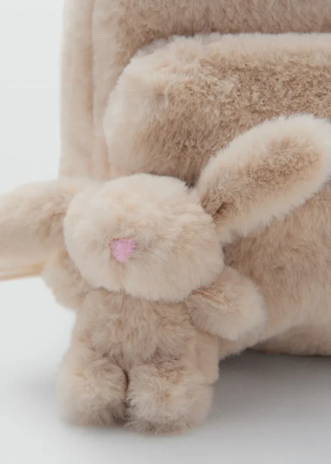 Batoh z králičí srsti Batoh z králičí srsti