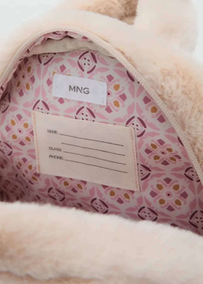 Batoh z králičí srsti Batoh z králičí srsti