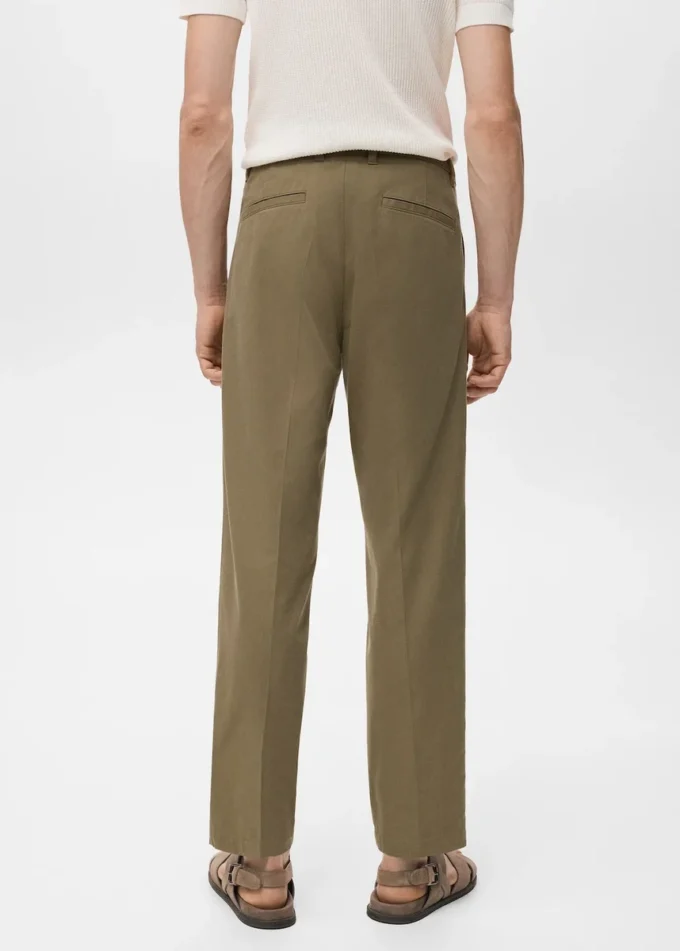 Bavlněné a lyocellové kalhoty s rovnými nohavicemi a puky Bavlněné a lyocellové kalhoty s rovnými nohavicemi a puky