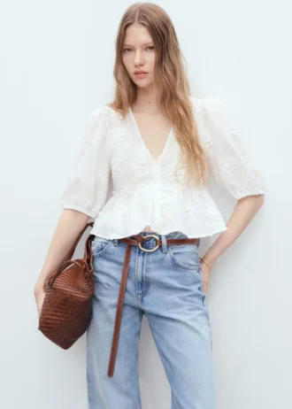 Bavlněná halenka s květinovou výšivkou