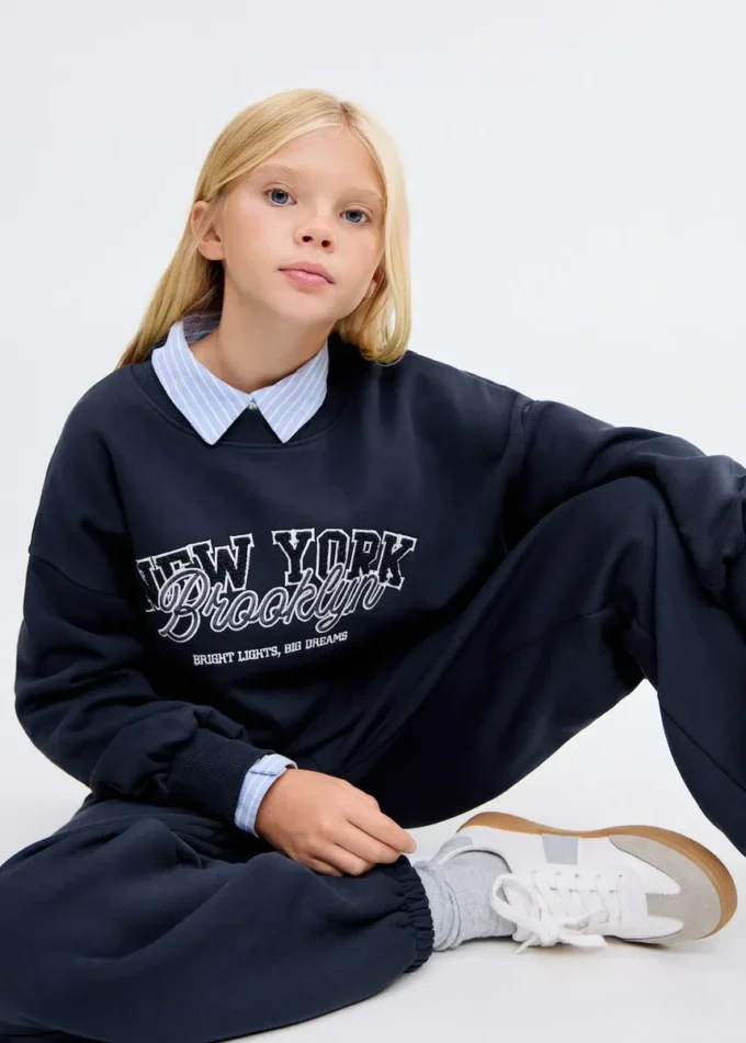 Bavlněné joggingové kalhoty s elastickým pasem Bavlněné joggingové kalhoty s elastickým pasem