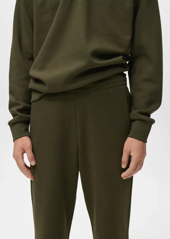 Bavlněné joggingové kalhoty s elastickým pasem Bavlněné joggingové kalhoty s elastickým pasem