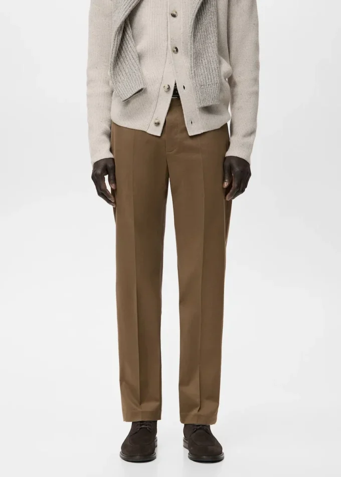 Bavlněné kalhoty s pravidelným střihem Bavlněné kalhoty s pravidelným střihem