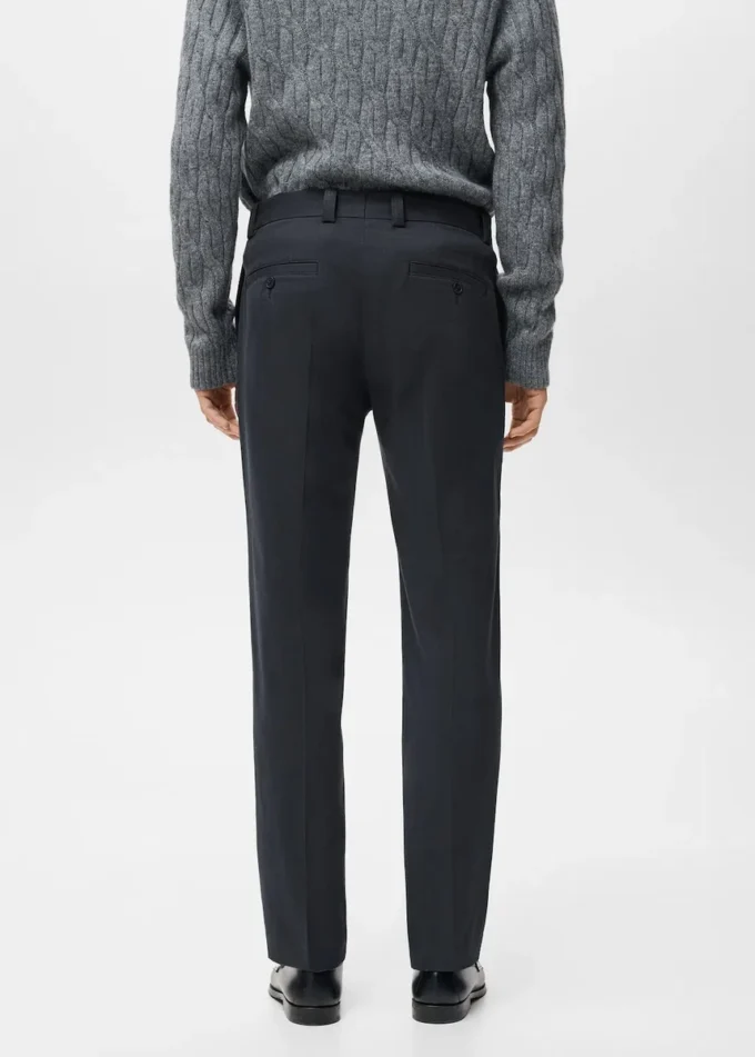 Bavlněné kalhoty s pravidelným střihem Bavlněné kalhoty s pravidelným střihem