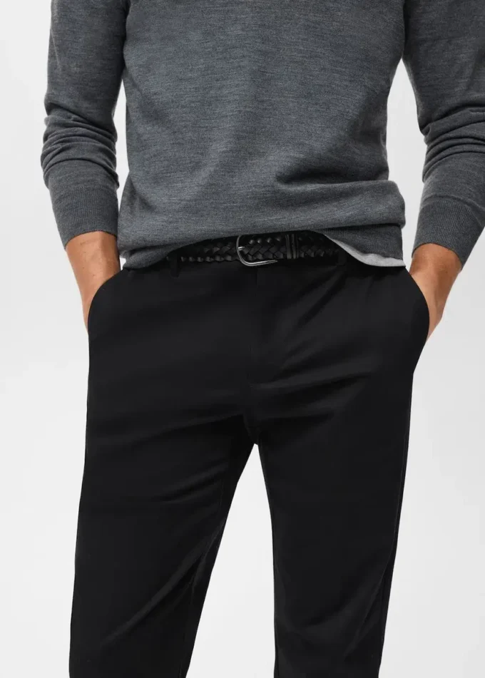 Bavlněné kalhoty s pravidelným střihem Bavlněné kalhoty s pravidelným střihem