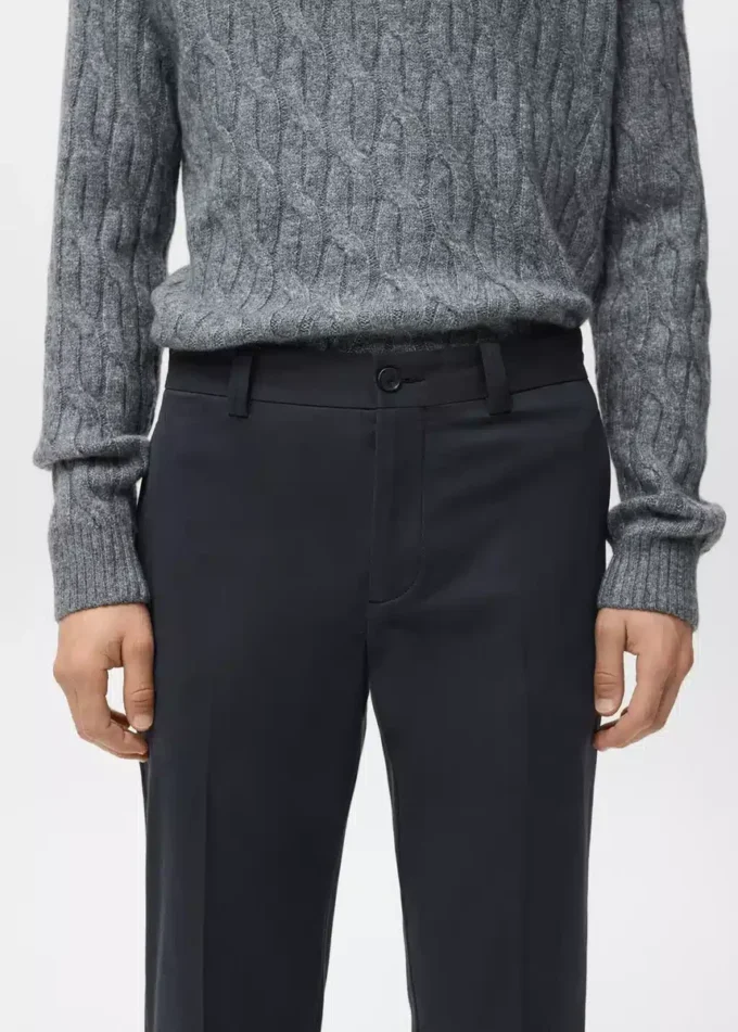 Bavlněné kalhoty s pravidelným střihem Bavlněné kalhoty s pravidelným střihem