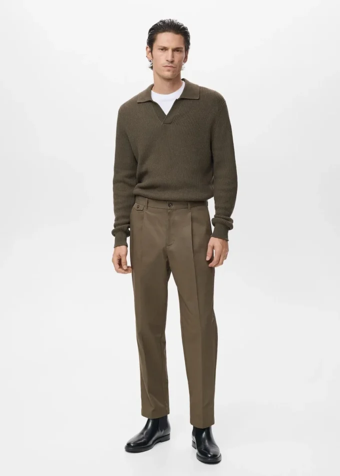 Bavlněné kalhoty s pravidelným střihem a záhyby Bavlněné kalhoty s pravidelným střihem a záhyby