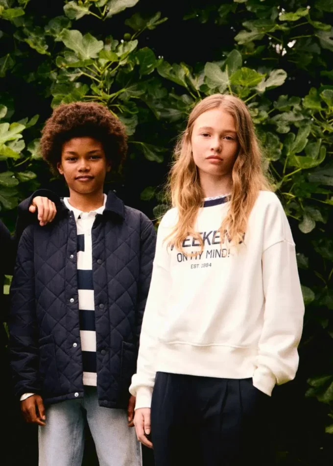 Bavlněná mikina s vyšívanými detaily Bavlněná mikina s vyšívanými detaily