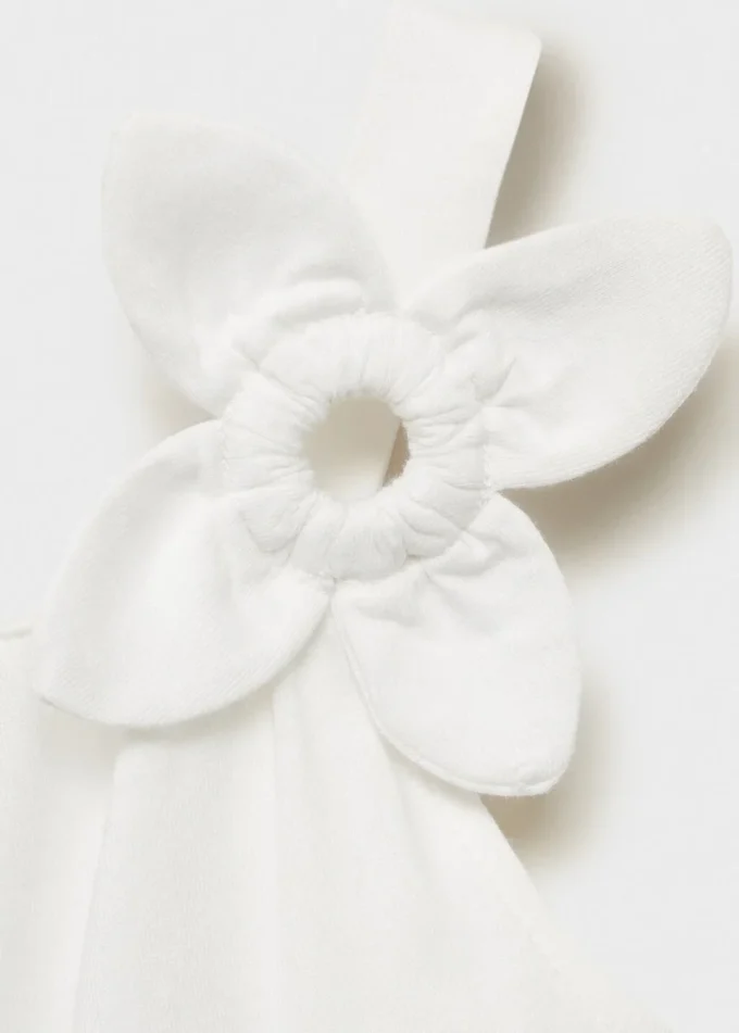 Bavlněné tričko s květinovým detailem