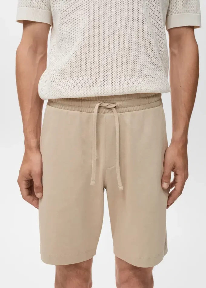 Bermudové šortky ze 100% bavlny se stahovací šňůrkou Bermudové šortky ze 100% bavlny se stahovací šňůrkou