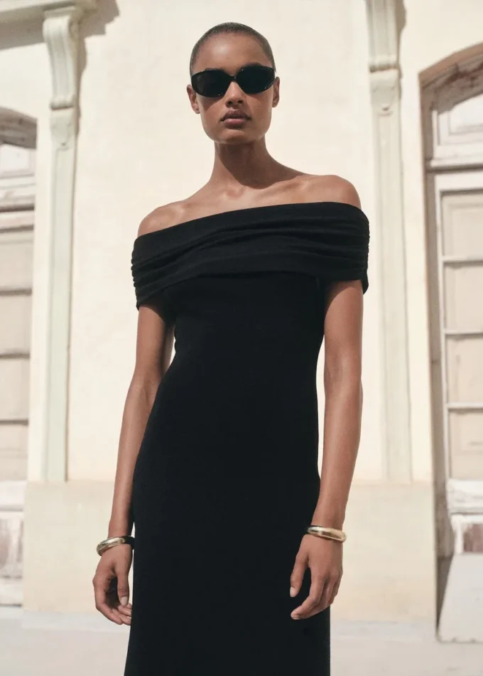 Bez ramínek pletené šaty Bez ramínek pletené šaty