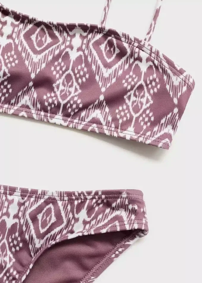 Bikiny s etnickým potiskem Bikiny s etnickým potiskem