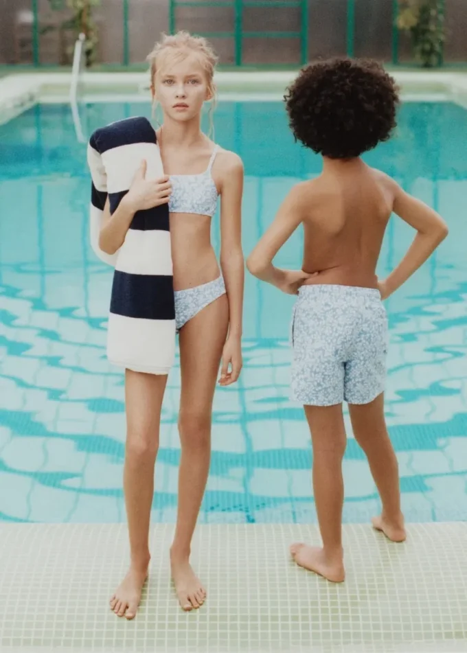 Bikiny s květinovým potiskem Bikiny s květinovým potiskem