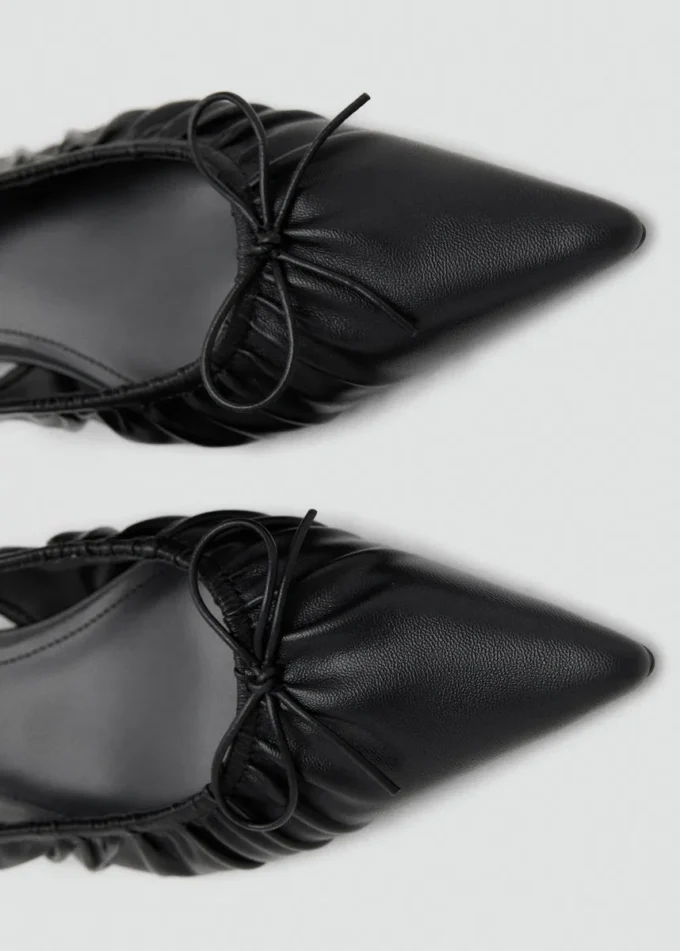 Boty na vysokém podpatku s řasenou mašlí Boty na vysokém podpatku s řasenou mašlí