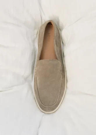 Boty z dělené kůže