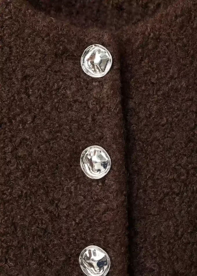 Bouclé sako s knoflíky s drahokamy Bouclé sako s knoflíky s drahokamy