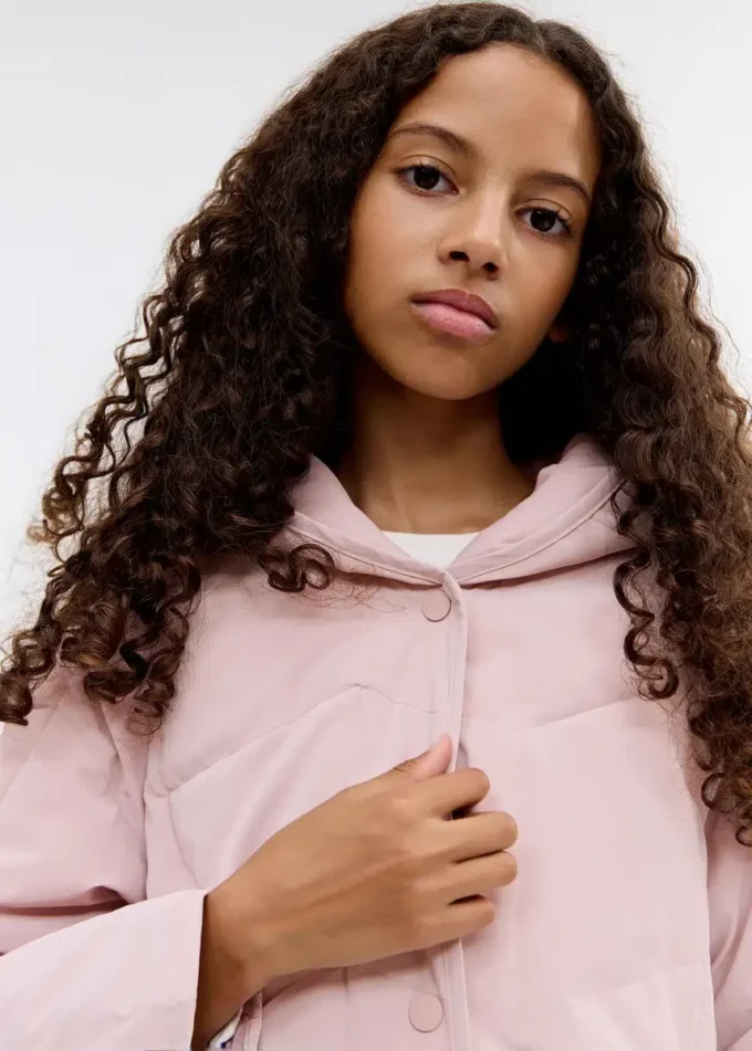 Bunda s kapucí Bunda s kapucí