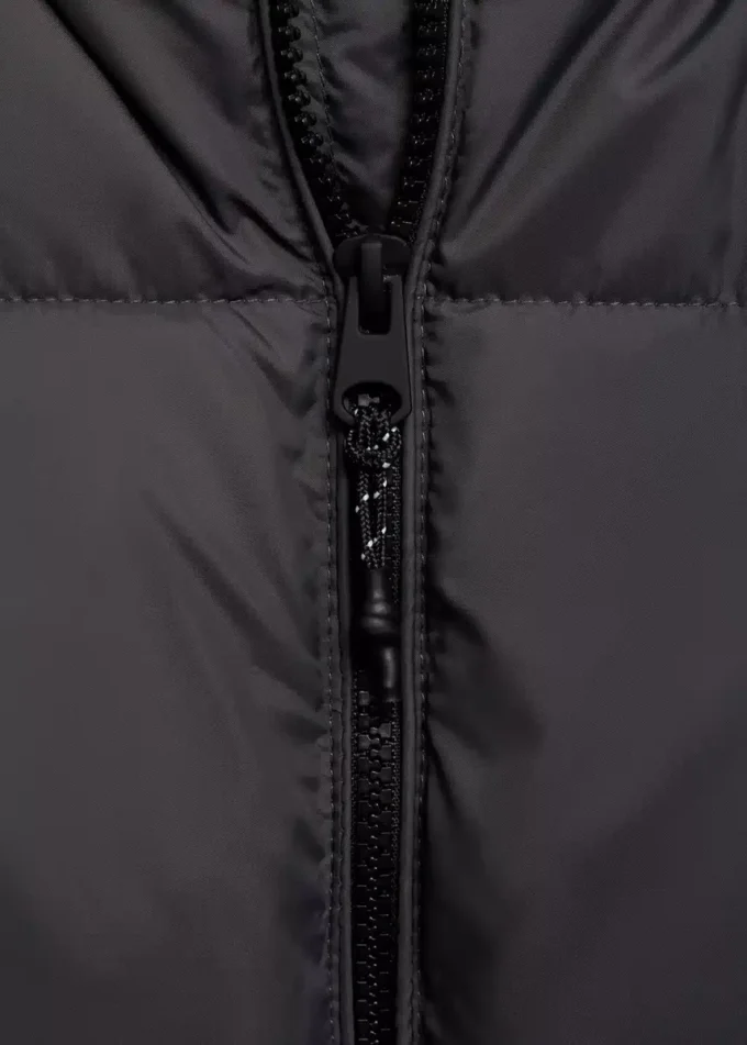 Bunda s kapucí Bunda s kapucí