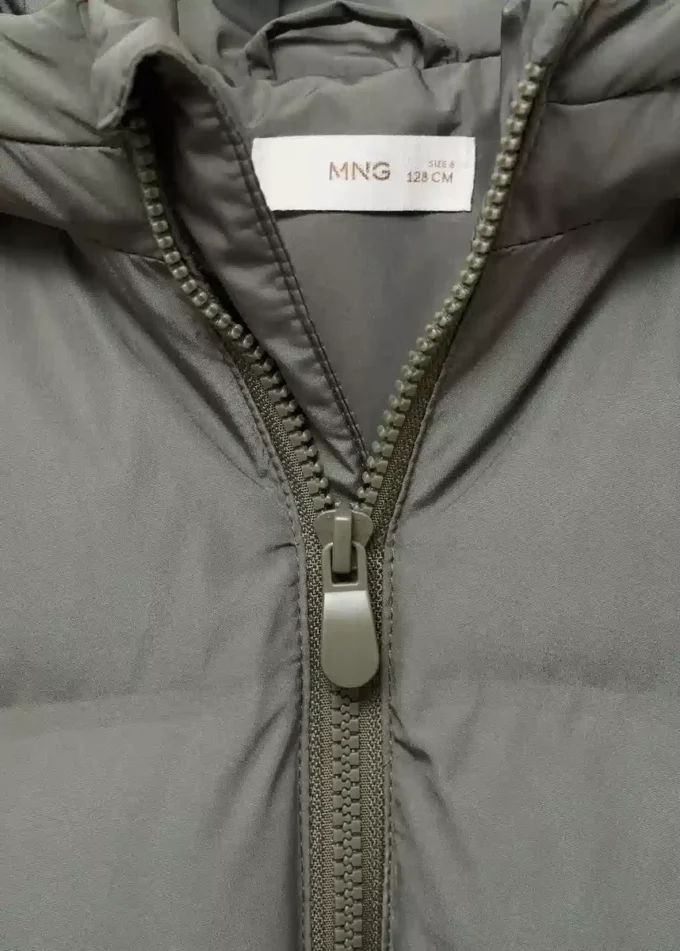 Bunda s kapucí Bunda s kapucí