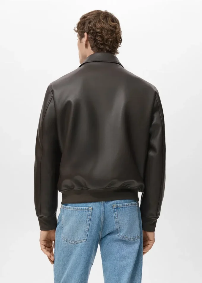 Bunda z umělé kůže s kapsami Bunda z umělé kůže s kapsami