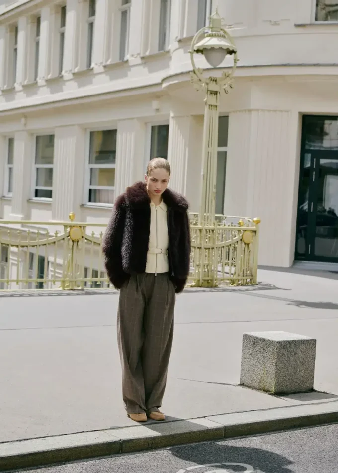 Bunda z umělé kožešiny se zipem Bunda z umělé kožešiny se zipem